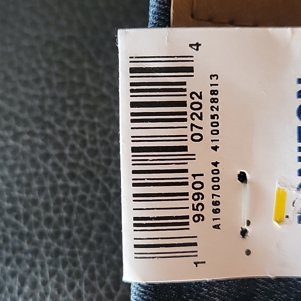 NWT Denizen Levi's High Rise Women Jeans - Dark Blue - Picture 5 of 5
